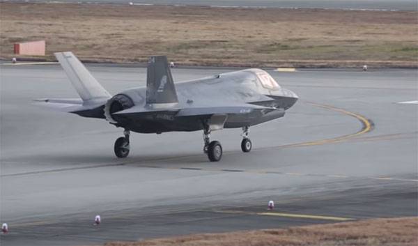 Японцы высказывают претензии властям по поводу F-35