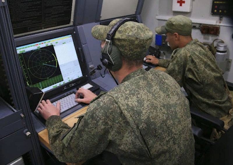 Заявлено, что армии США в Сирии пришлось отбиваться от систем РЭБ ВС РФ