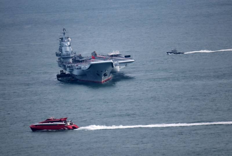 Авианосная группа ВМС Китая прошла неподалёку от Окинавы
