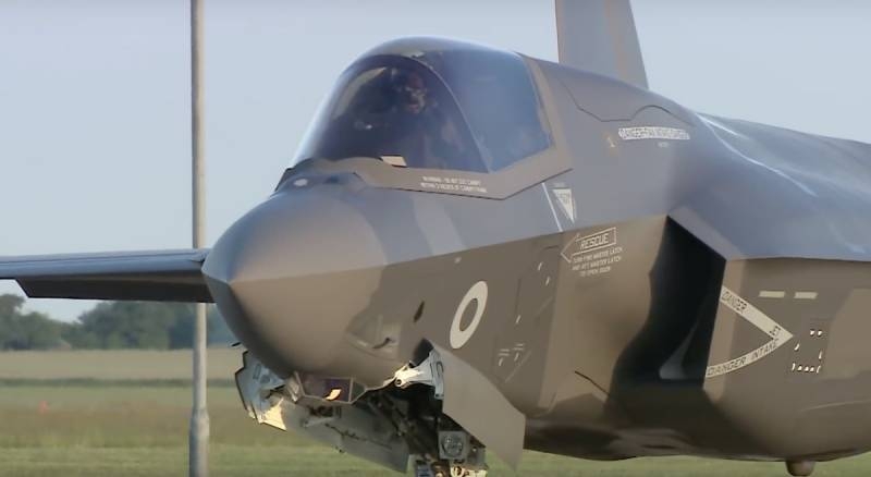Британские F-35B приняли участие в первых боевых миссиях
