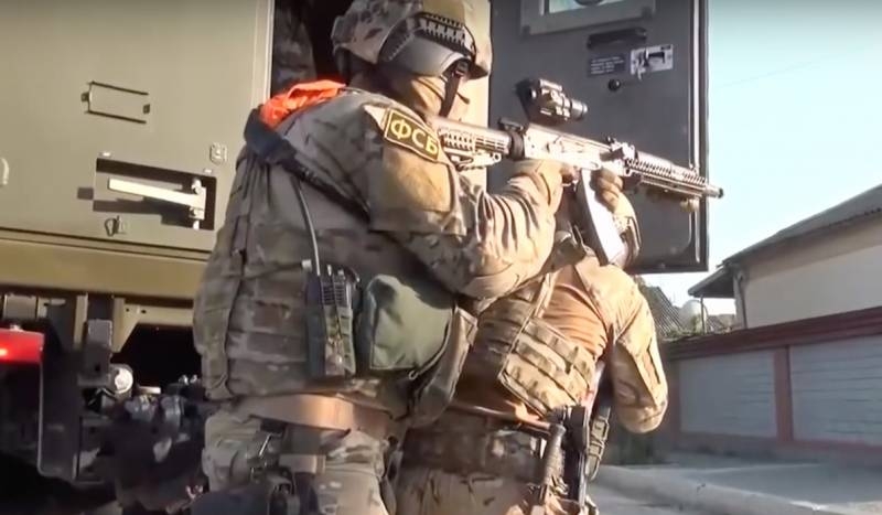 ФСБ задержала контрабандистов оружия из Литвы и Украины