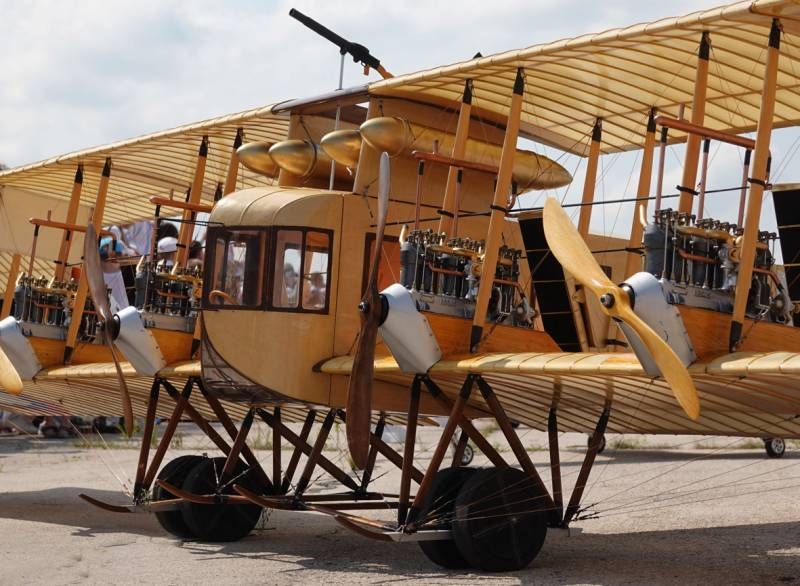 Инженер из Обнинска собрал самую большую модель самолёта «Илья Муромец»