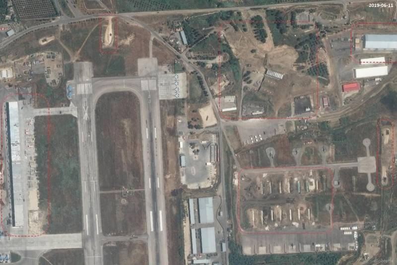 Опубликованы спутниковые снимки значимых изменений на авиабазе Хмеймим