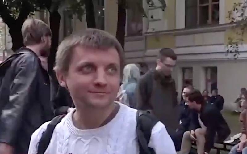 Украинец в центре Москвы: Я здесь ради смены власти в России!