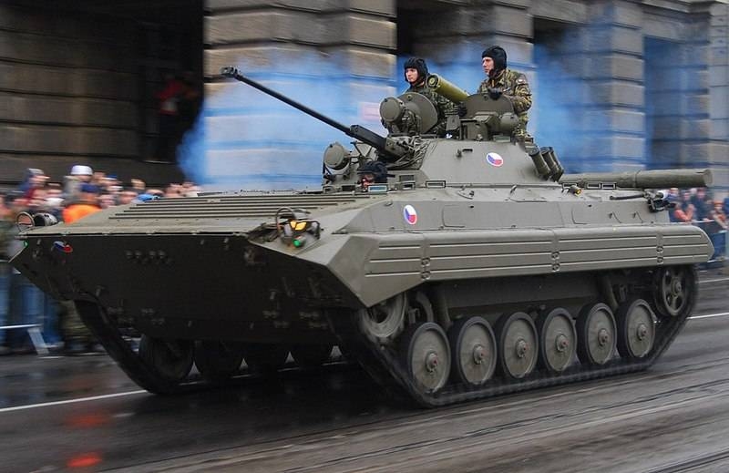 Чешская армия меняет БМП советского образца на бронемашины стандарта НАТО