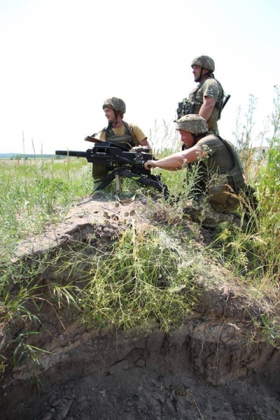 Появились кадры обстрела Первомайска украинскими силовиками
