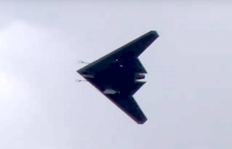 Опубликовано видео первого полета ударного БПЛА «Охотник»
