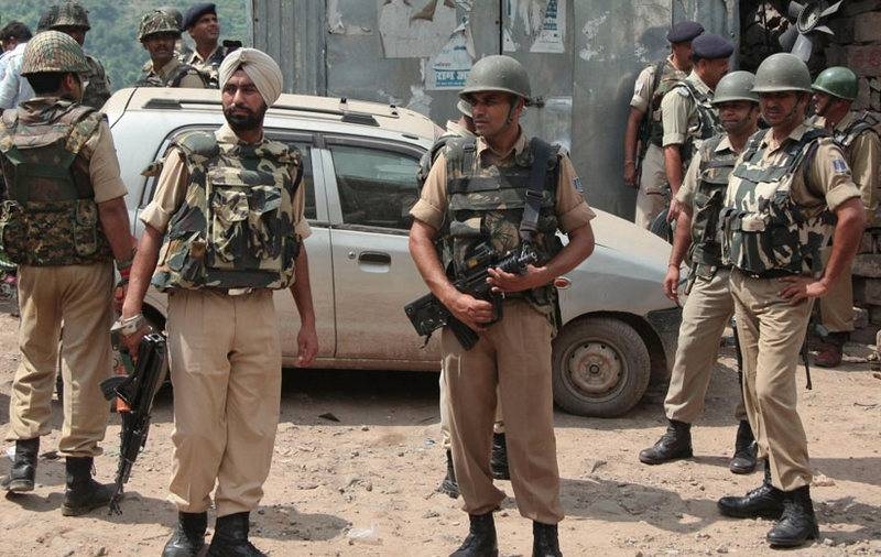 В Кашмире прошло боестолкновение между пакистанскими и индийскими военными