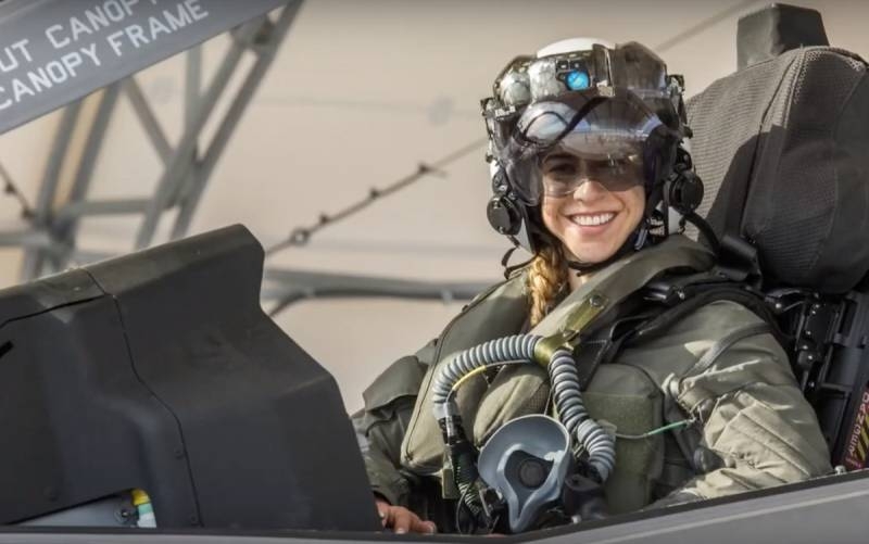 Названо место службы первой женщины-пилота F-35B