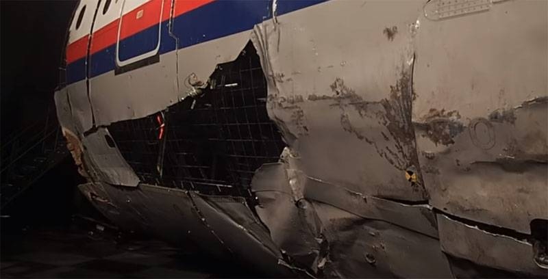 Премьер Малайзии вновь усомнился в объективности следствия по делу MH17