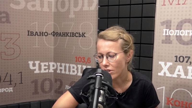 Собчак прибыла в Киев и нарвалась на вопрос "Чей Крым?"