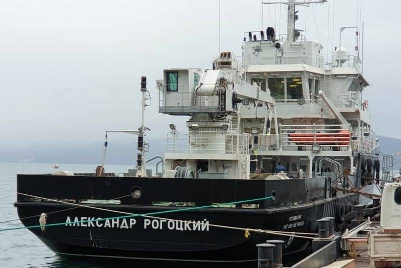 Гидрографическое судно проекта 19910 "Александр Рогоцкий" вошло в состав ТОФ