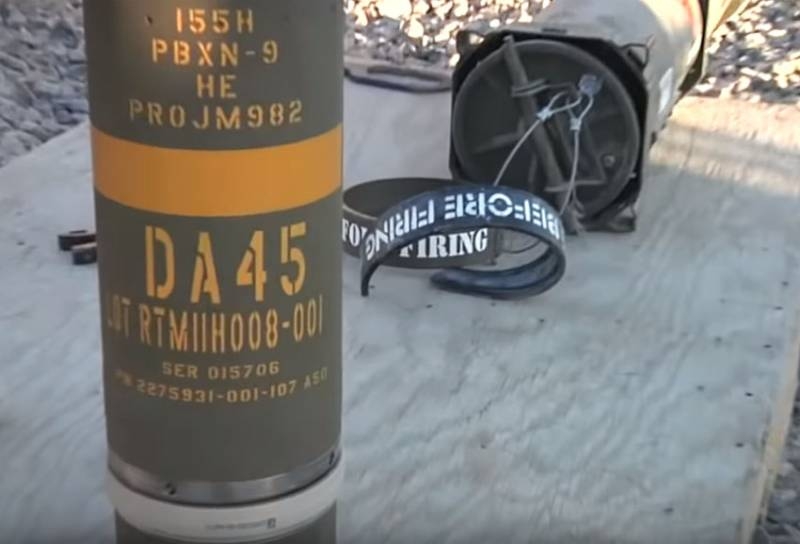 Армию Индии решили перевооружить с российских "Краснополей" на американские M982 Excalibur
