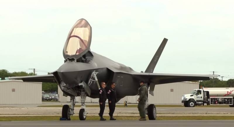 МО США: Пентагон не готов к массовой закупке F-35