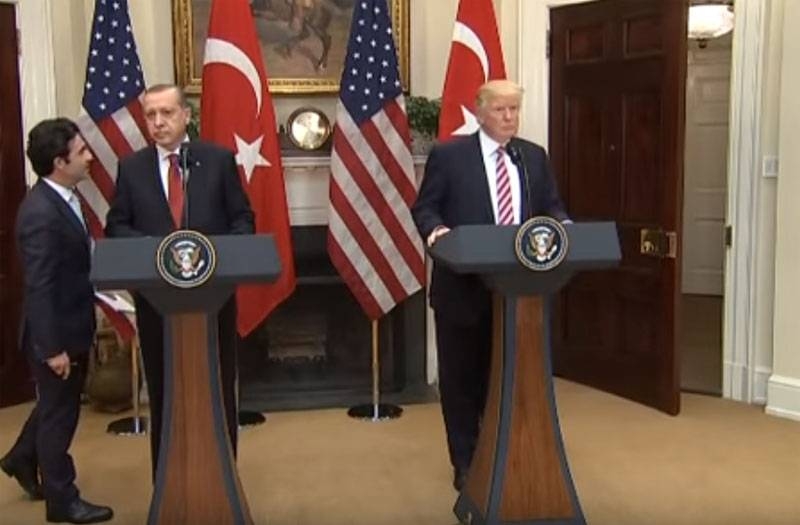 "Не валяй дурака": опубликовано письмо Трампа Эрдогану