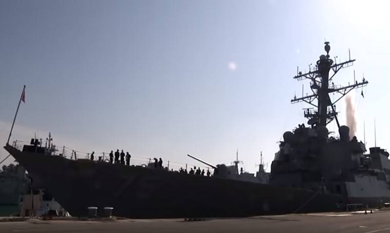 Американский эсминец проследил за деятельностью ВМФ РФ в Заполярье