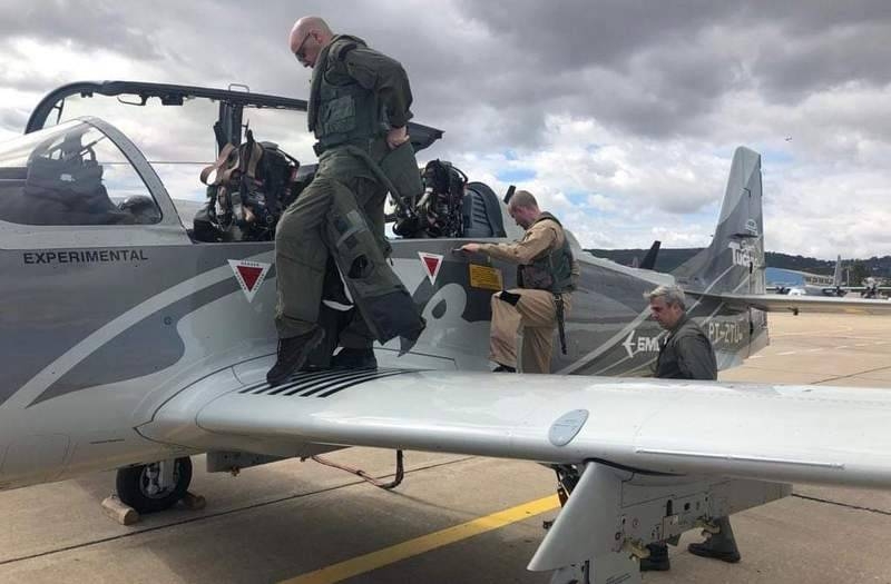 Украинские пилоты протестировали лёгкие штурмовики EMB-314 Super Tucano