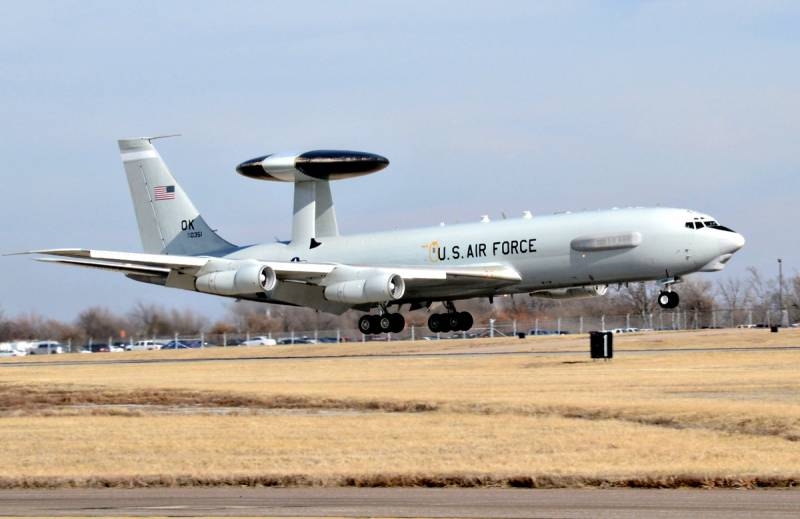 Российский «летающий радар» А-100 бросает вызов американскому E-3