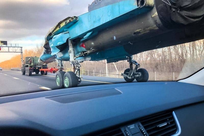 Российский Су-34 на трассе под Воронежем удивил американцев
