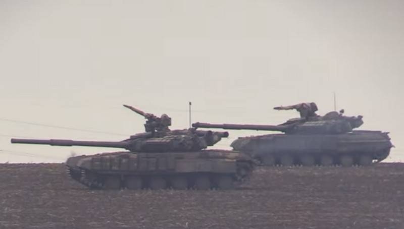 ВСУ провели танковые учения оперативного резерва на Донбассе