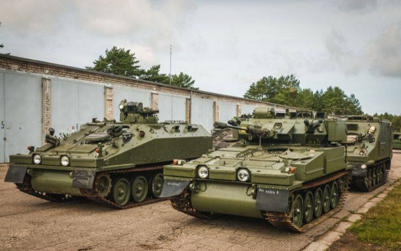 Латвия намерена заказать дополнительную партию устаревших бронемашин CVRT