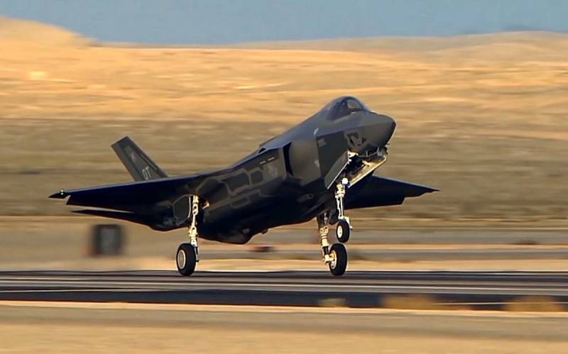 Чтобы Израиль не утратил преимущество: эксперты обсудили "сроки контракта" по F-35 для ОАЭ