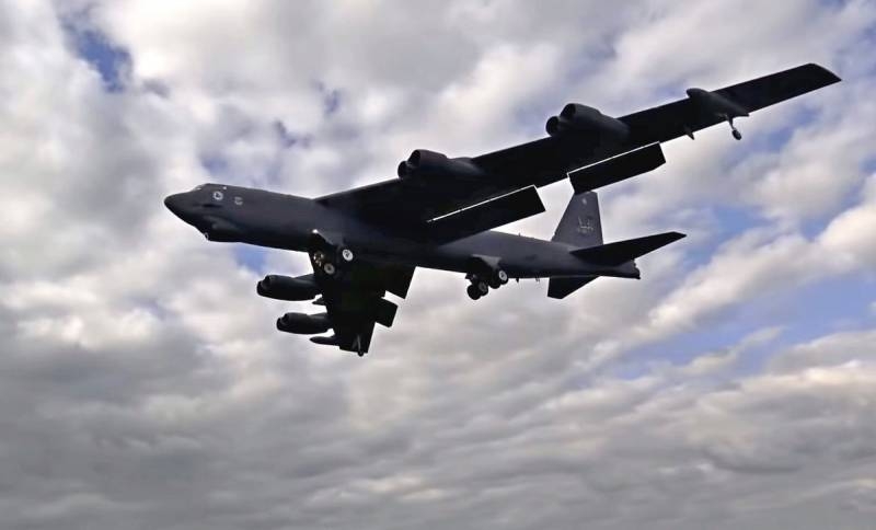 ВВС США исключили ядерные бомбы из арсенала B-52H Stratofortress