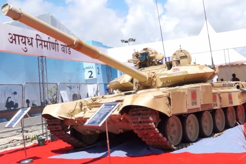 В Индии разрабатываются противоминные устройства для танков Т-72 и Т-90