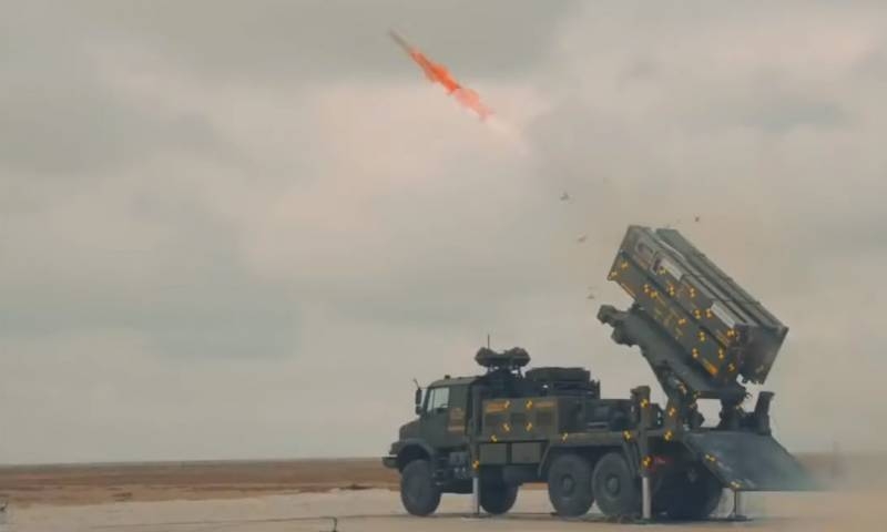 От «камикадзе» до «ударников»: Турция форсирует развитие армейской авиации и ПВО