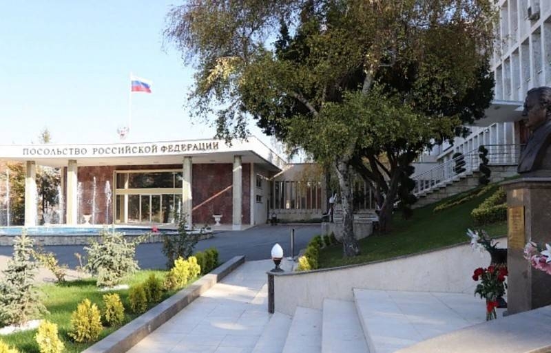 В Анкаре усилена охрана российского посольства