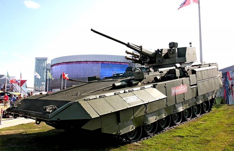 Тяжелая БМП Т-15 «Армата» с новым модулем появится на параде Победы