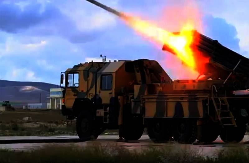 Турецкий удар по позициям САА в Идлибе попал на видео