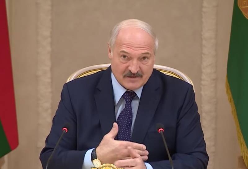 Лукашенко заявил о понуждении Белоруссии к интеграции