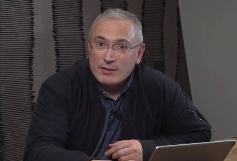 Путин заявил о причастности Ходорковского к убийствам и назвал жуликом