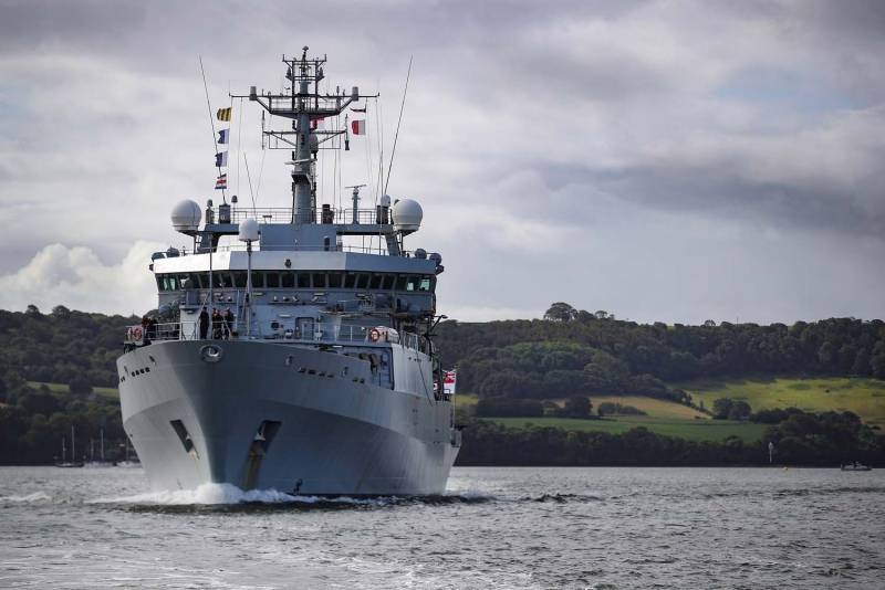 Британская флотилия вышла на крупную группу кораблей ВМФ
