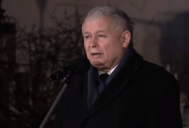 Качиньский решил посетить Смоленск