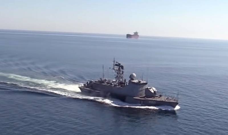 Как «неракетный катер» обратил в бегство российский сторожевик: версия ВМСУ