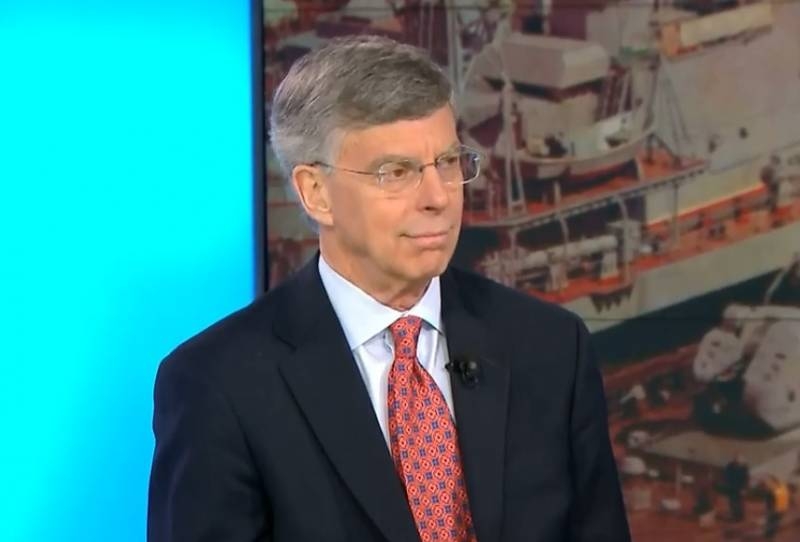 Экс-послы США в Киеве: коронавирус поможет «вернуть» Крым Украине