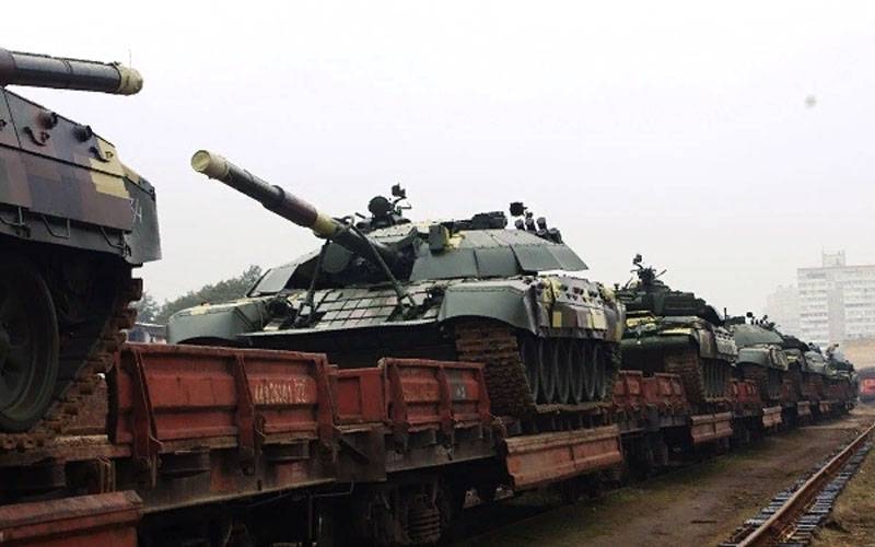 «Поместят лишний болт и уже кричат о модернизации»: эксперты высказались о танках Т-72 для ВСУ