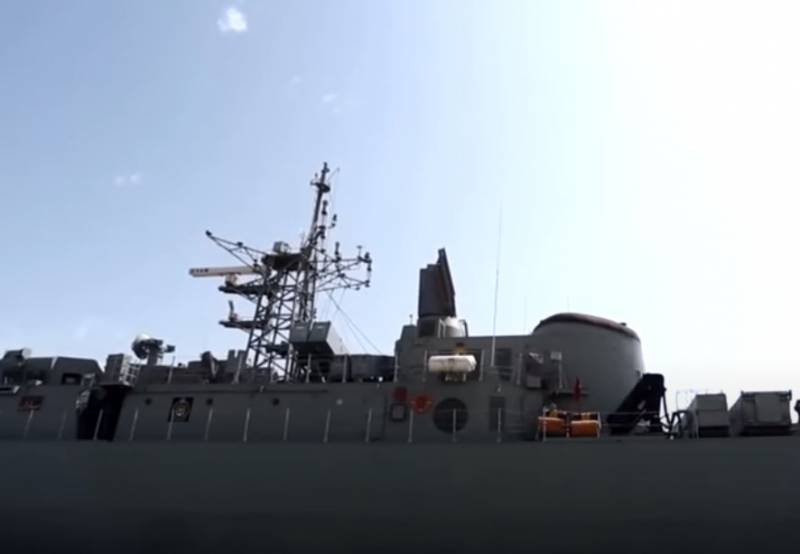 Корабль ВМС Ирана нанёс случайный ракетный удар по иранскому судну во время учений: «дружественный огонь»