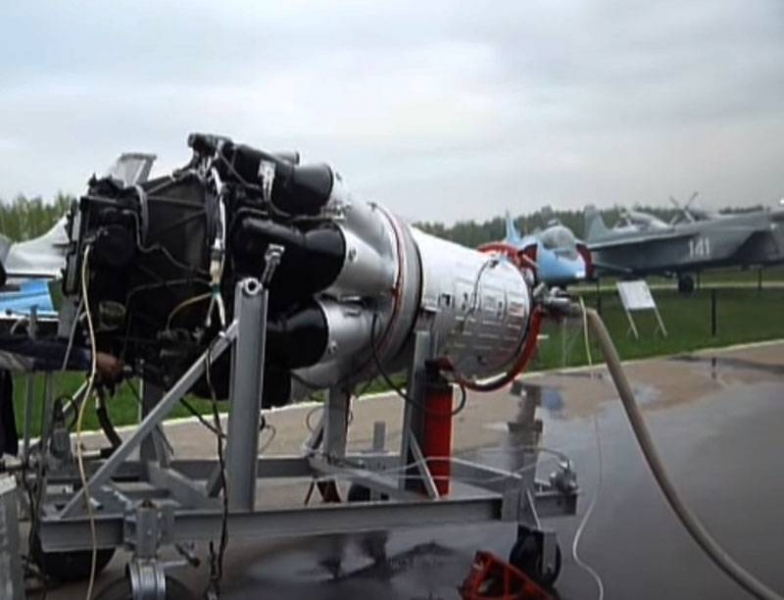 Споры и предположения относительно истребителя 5-го поколения МиГ ЛМФС