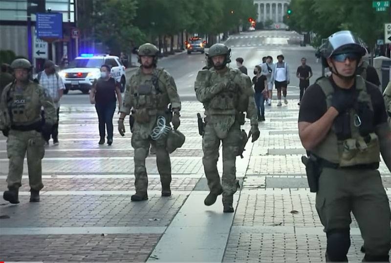Особенности экипировки и оружия Нагвардии, армии и полиции США во время массовых беспорядков