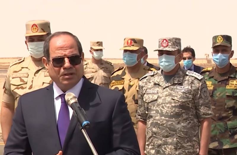 Учения армии Египта являются «предупредительным выстрелом» для Эрдогана
