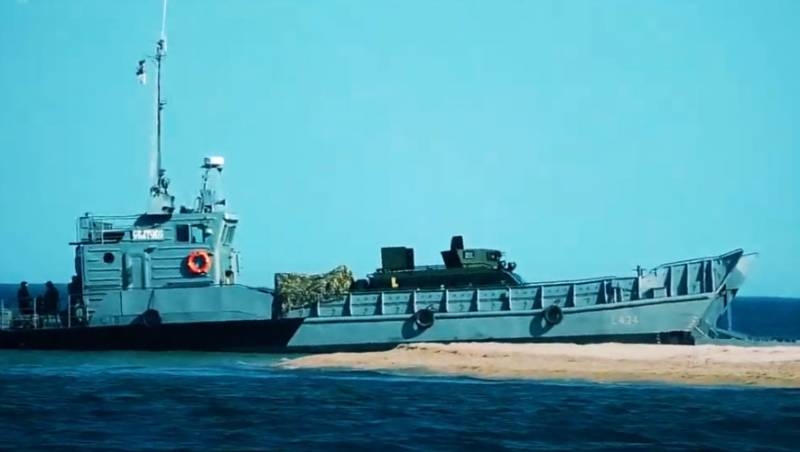 ВМС Украины провели учения с высадкой десанта на побережье