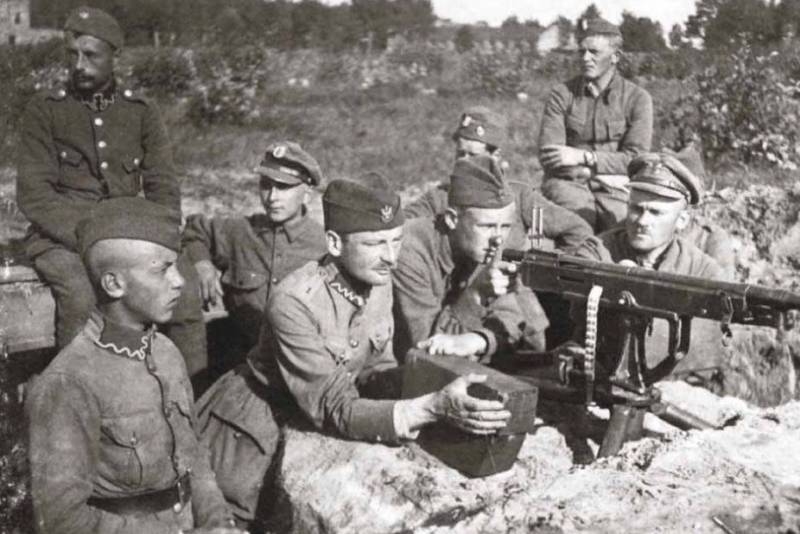 В Польше: Варшавская битва с большевиками имела важное значение для человечества