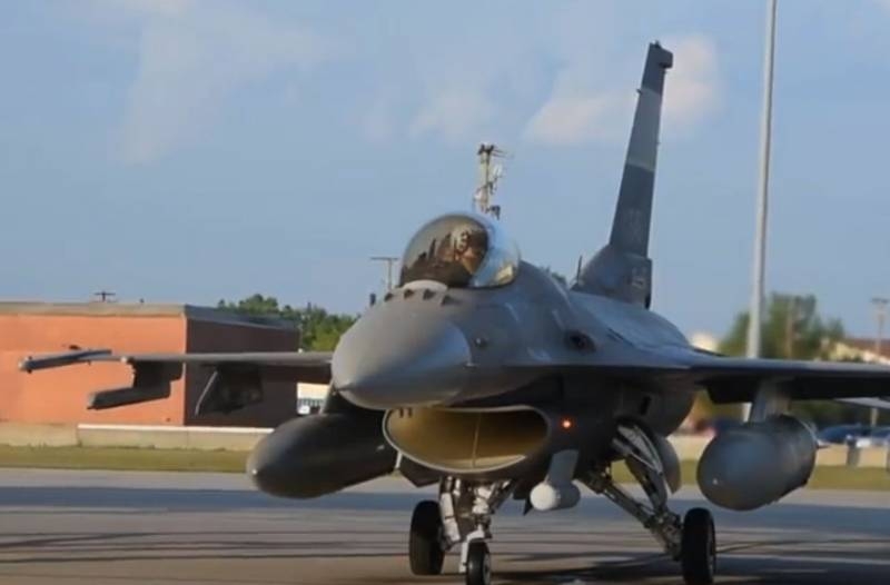 Катастрофа F-16 продолжила череду потерь истребителей США
