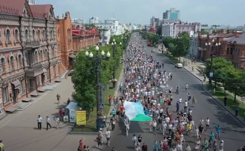 Акции протеста в Хабаровске: мнения о числе участников разделились
