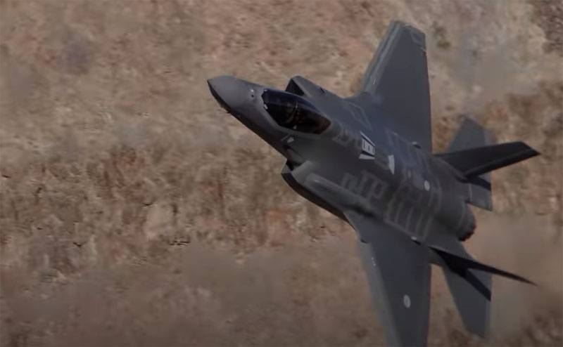 Чтобы &laquo;насолить&raquo; США, заказывайте у них больше оружия, потом купите что-нибудь у России