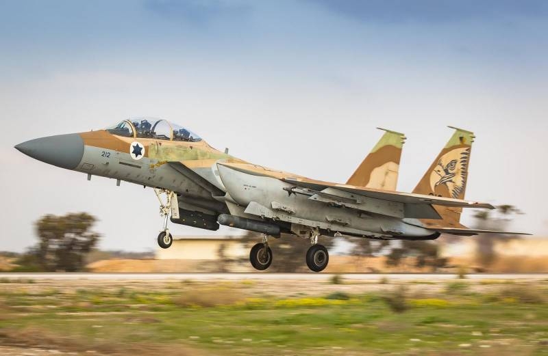 Израильское командование признало нанесение авиаударов по югу Сирии