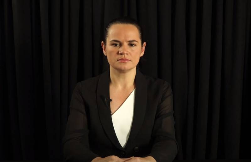 Привет из Вильнюса: Тихановская на плохом английском просит Евросовет не признавать итоги выборов в Беларуси